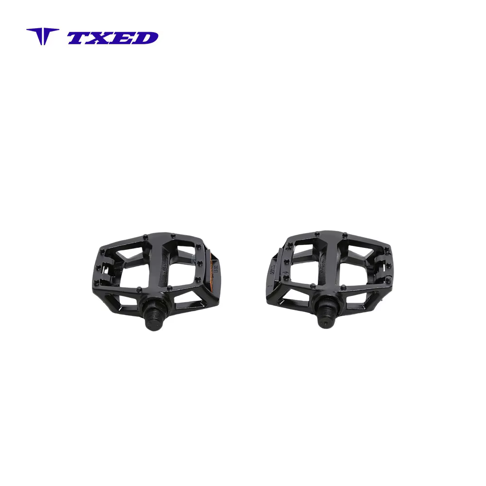 Ultralight Flat BMX Mountain Bike Pedals Aluminum Sealed-Bearing Steel Spindle Anti-slip Footboard Safety Durable Cycling Bike detail image 2